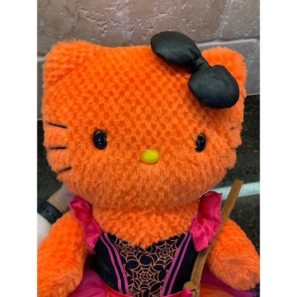 Build-A-Bear 2011 18” Halloween Hello Kitty LIKE NEW - Picture 10 of 10